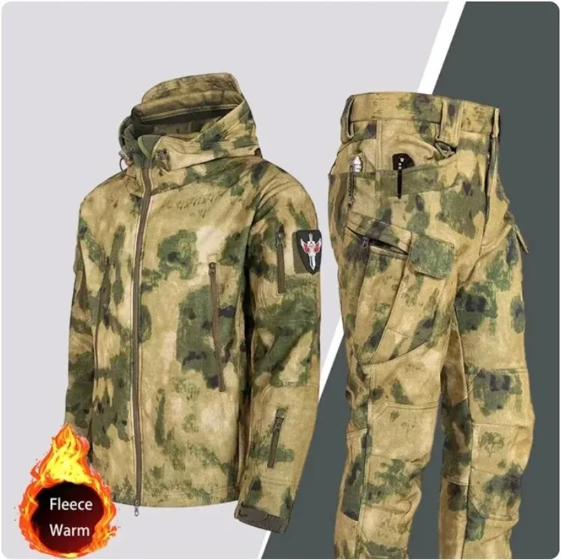 

Gift Belt Skin Soft Shell Autumn and Winter Plush Thickened Mountaineering Tactics Training Breathable Waterproof Charge Suit
