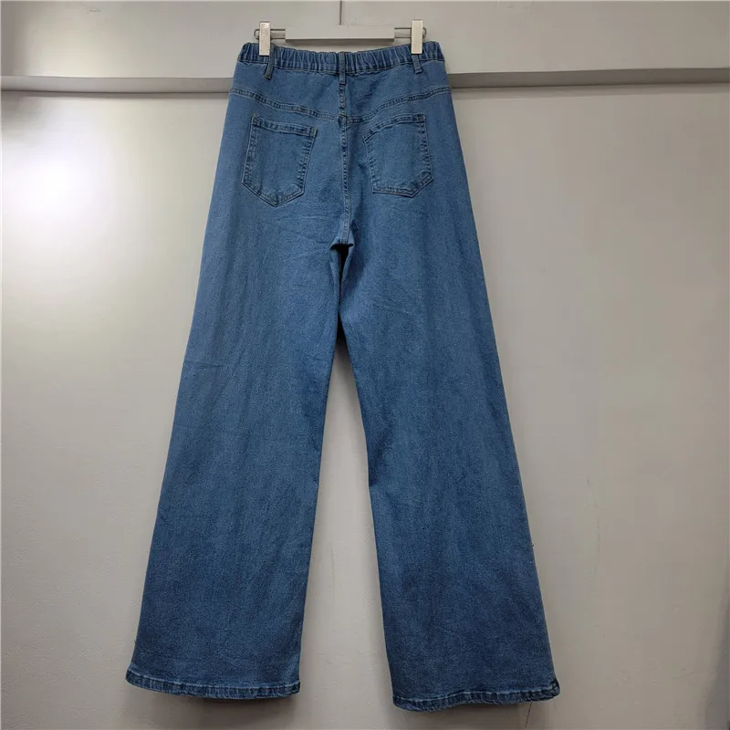 Schwere Perlen-Pailletten-Blumen-Denim-Hose für Damen, trendige 2025, Herbst-Neue, lockere, schlankmachende, vielseitige Jeans mit weitem Bein