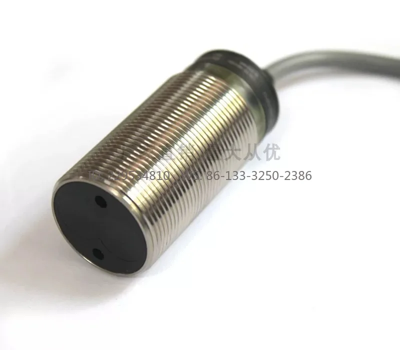 PR30-BC100DNO Metal sensor NPN normally open 100cm diffuse reflection photoelectric switch