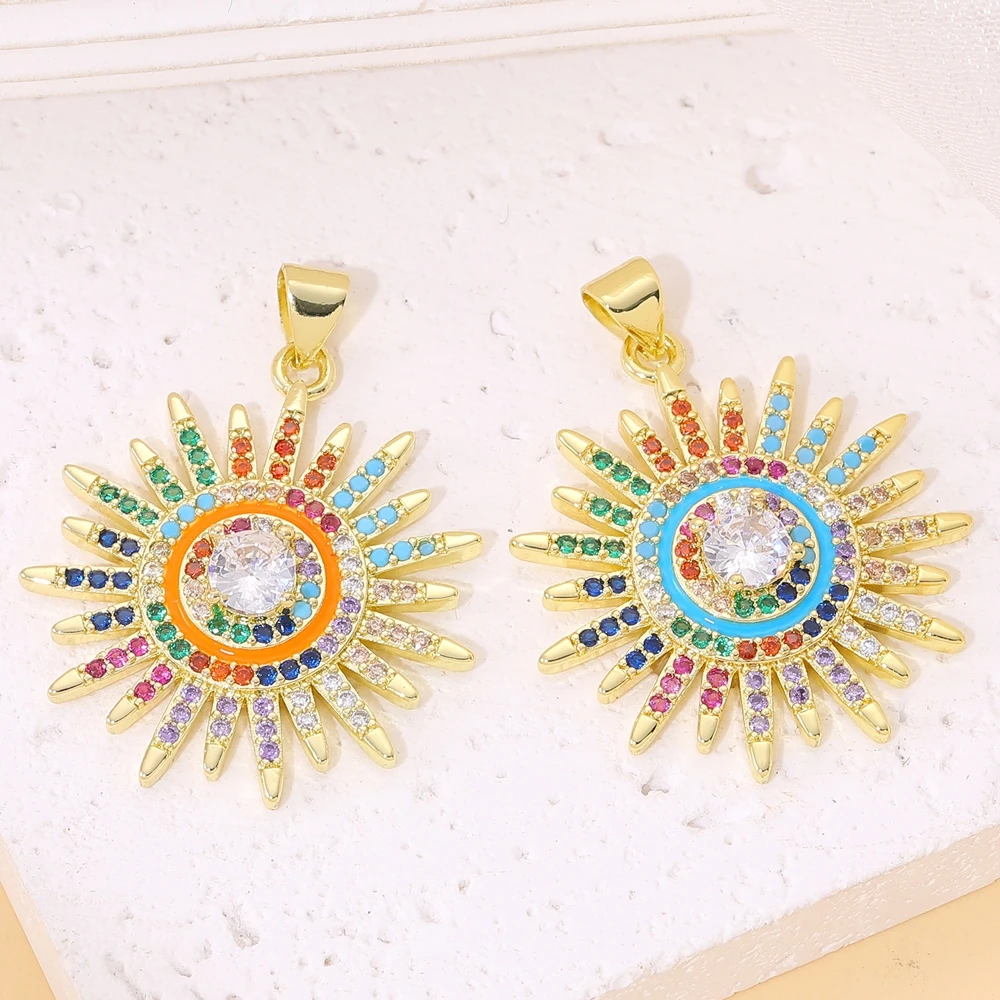 Juya 18K vergoldete Luxus-Anhänger mit Regenbogen-Zirkonia, Stern, Libelle, Baum des Lebens, Biene, Liebesherz, rundem griechischem Bösen-Auge-Charm – Detail 10