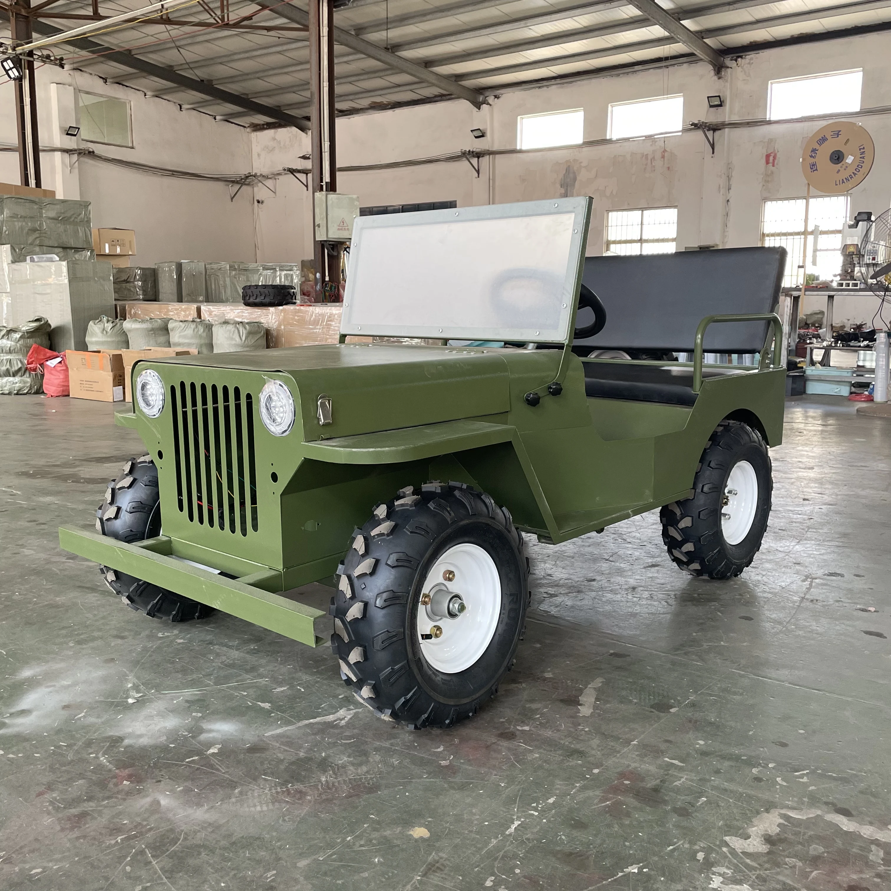 

Промышленный электрический картинг для езды, водонепроницаемая конструкция, дифференциальный двигатель мощностью 500 Вт для парка развлечений