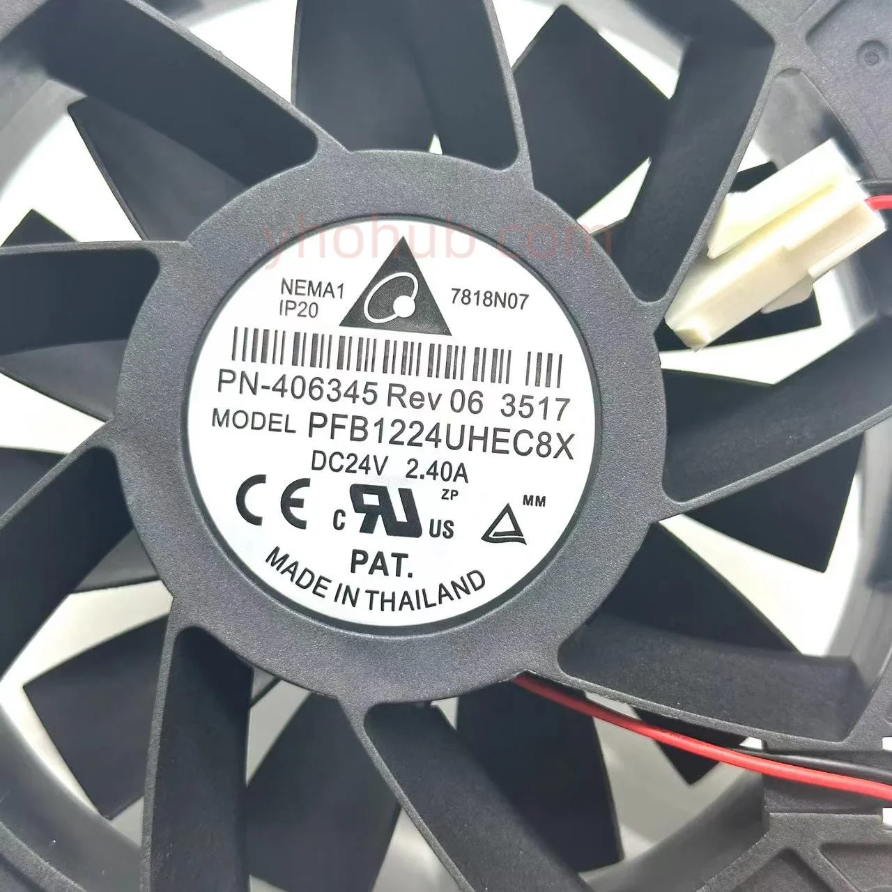 دلتا إلكترونيات PFB1224UHEC8X DC 24V 2.40A 120x120x38mm مروحة تبريد خادم سلكين