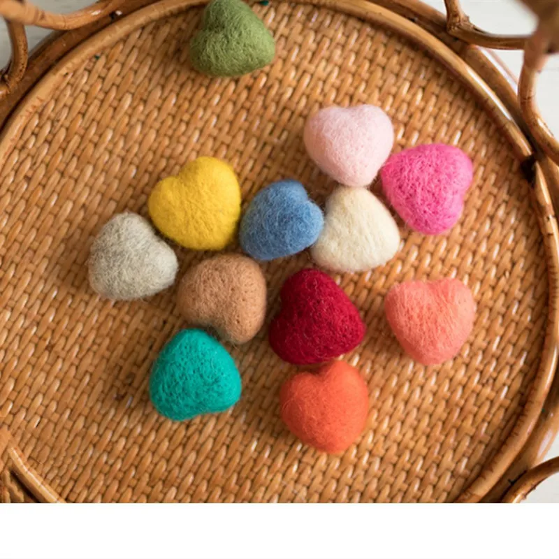 2023 Newborn woolen felt heart photography props,baby Photographic accessories