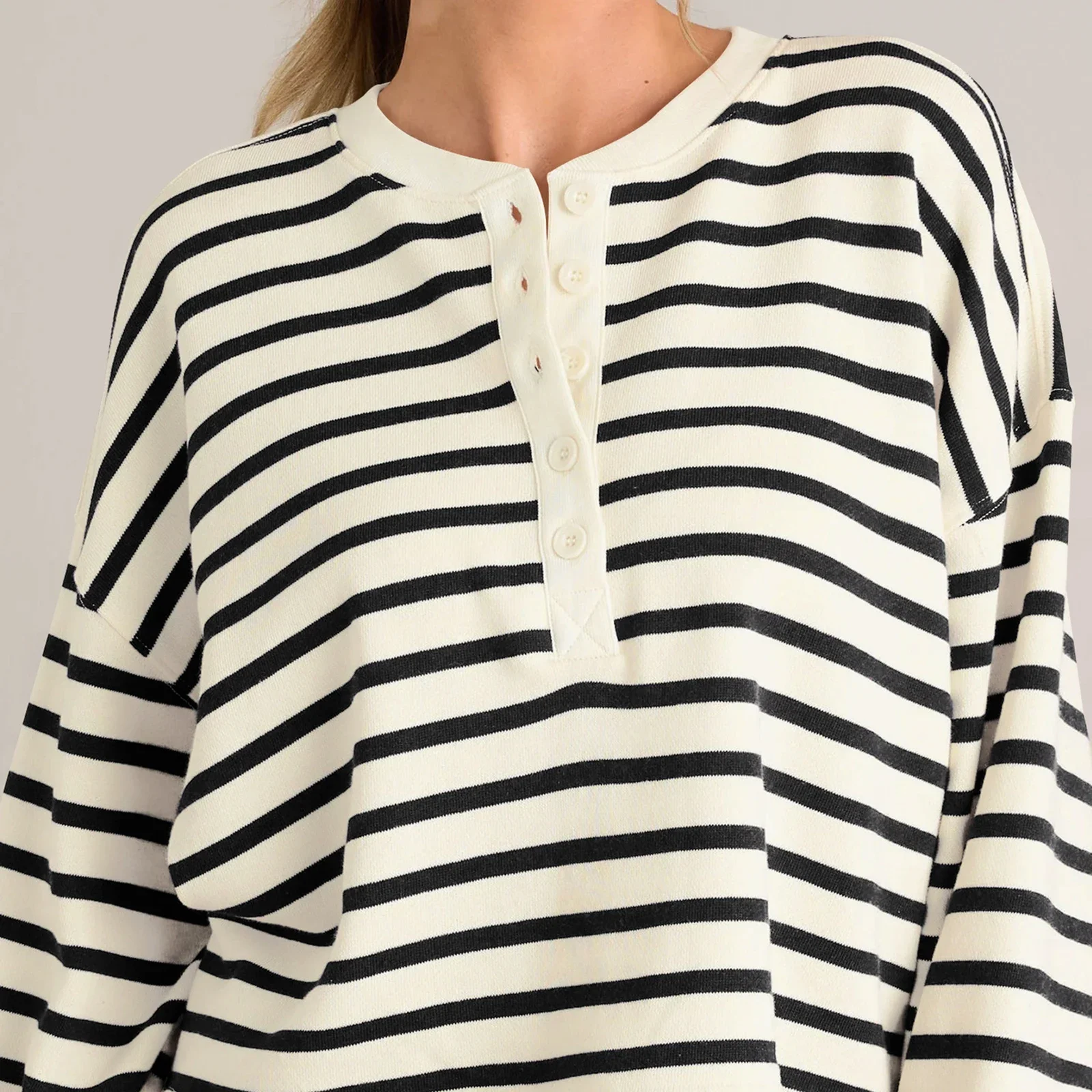Women Fashion Striped Shorts Set Fall Long Sleeve T-shirt with Elastic Waist Shorts Summer Outfit Clothes Set image 3