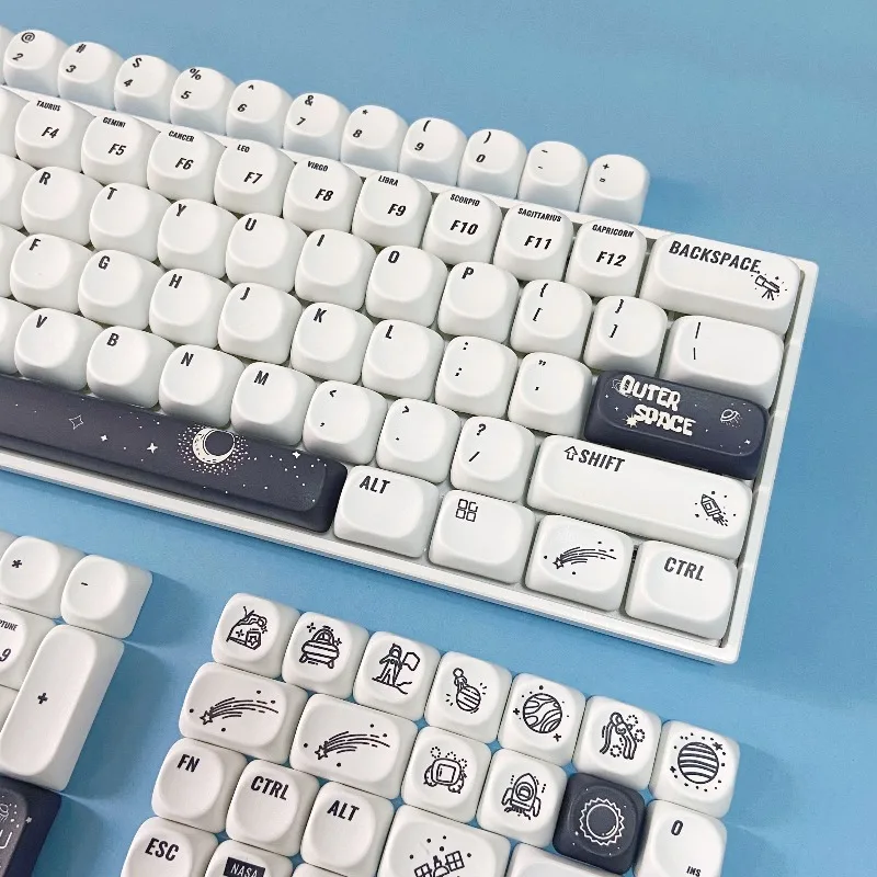 Cute Astronaut Theme MOA Keycaps Custom Mechanical Keyboard Key Caps for Gaming Setup Accessory 60 70 80 90 100 Layout