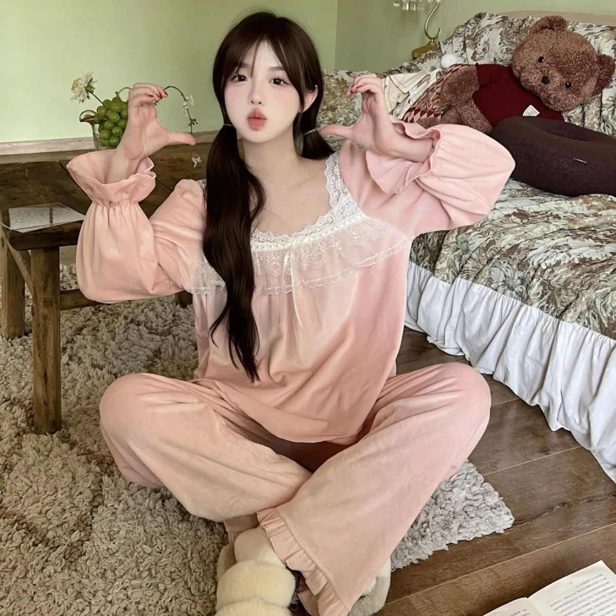 Pink Pajamas Set Winter Loungewear Women Luxury Sleepwear Long Sleeve Top&pants 2Pcs Island Velvet Nightgown Sexy Lace Homewear