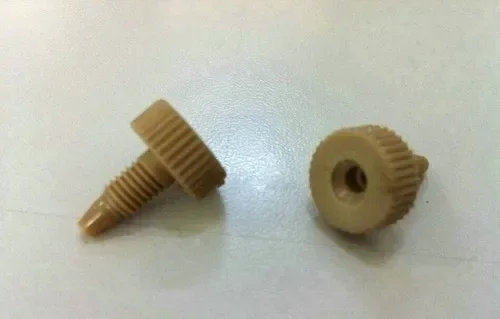 

Хроматографическая колонка PEEK, плотное соединение для рук, 1/16, соединительная заглушка PEEK для жидкого трубопровода