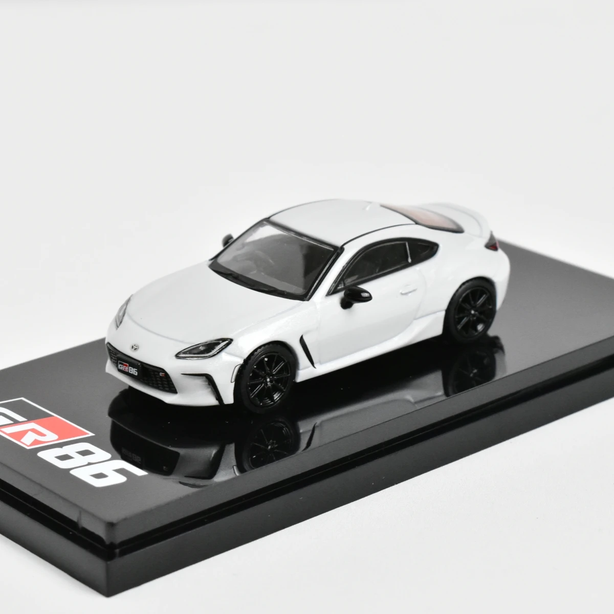 Hobby Japan 1:64 Gr86 Rz Diecast Modelauto