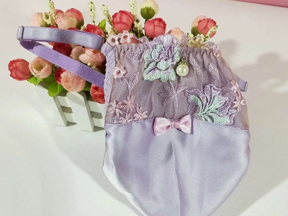 رجل الدانتيل المطرزة T-ملخصات ربطة عنق لطيف Kawayi BF هدية زي