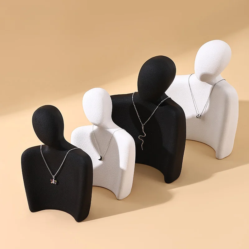 

Spot creative bald portrait model jewelry rack necklace jewelry hanger necklace window display live prop rack