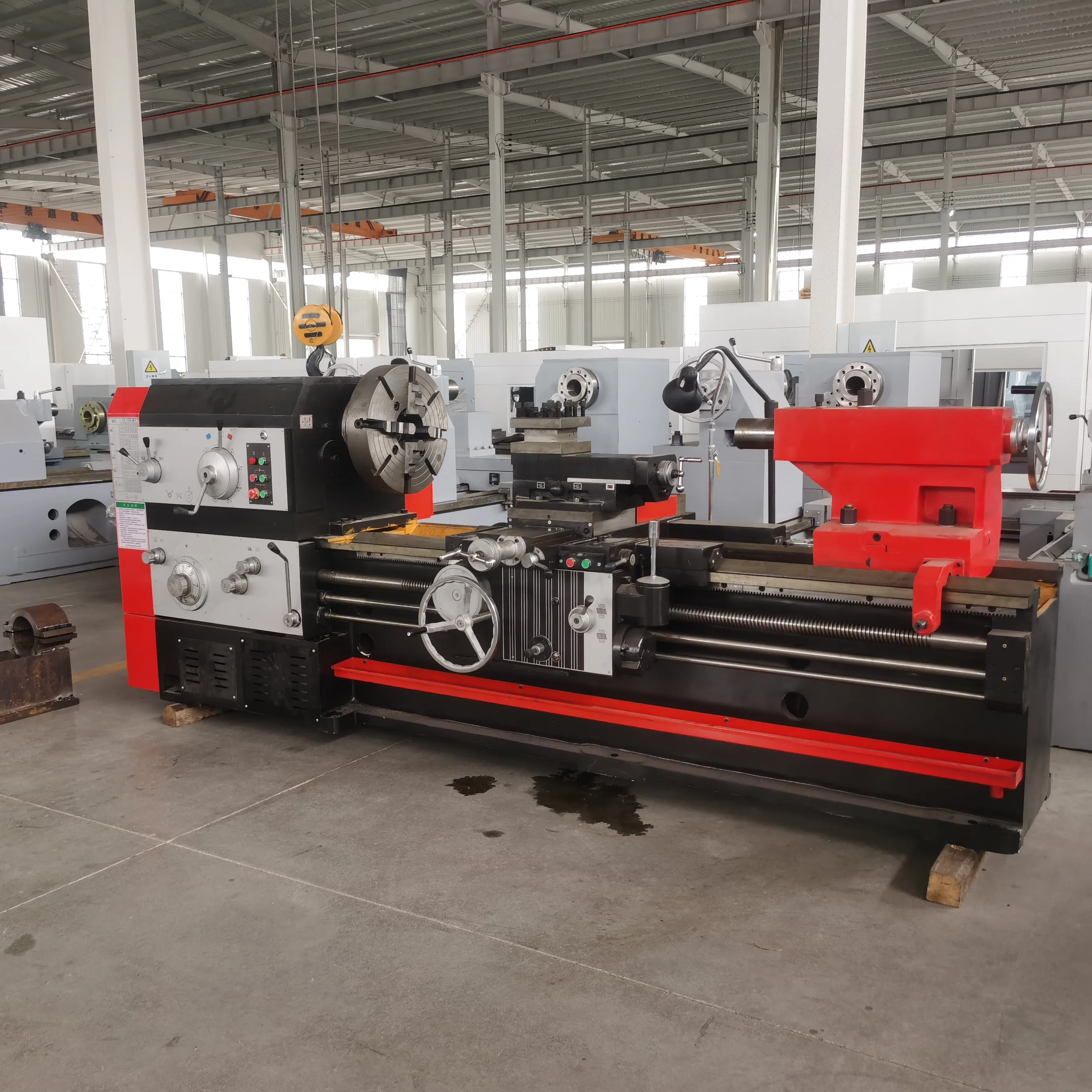 RUNDE China Cw61100*1500 manual lathe Lathe