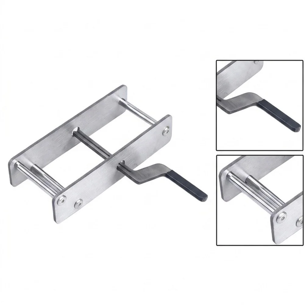 Manual Bandage Winder Metal Portable Iron Hand Wrap Roller Tool For Boxing Martial Arts Training Quick Efficient Wrapping Device