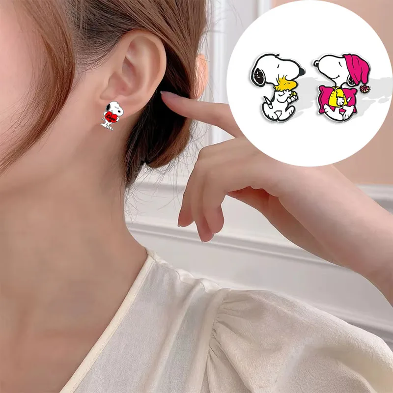 Anime Snoopy Japanese Cartoon Kawaii Earrings Charlie Women's Ear Stud Fashion Party Jewelry Accessories Gift for Girls