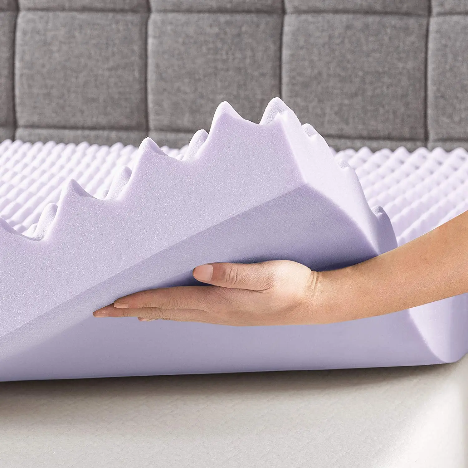 Best Price King Queen Size Egg Crate Memory Latex Foam  Bed Mattress Topper Pad With Soothing Lavender Infusion Roll up in Box