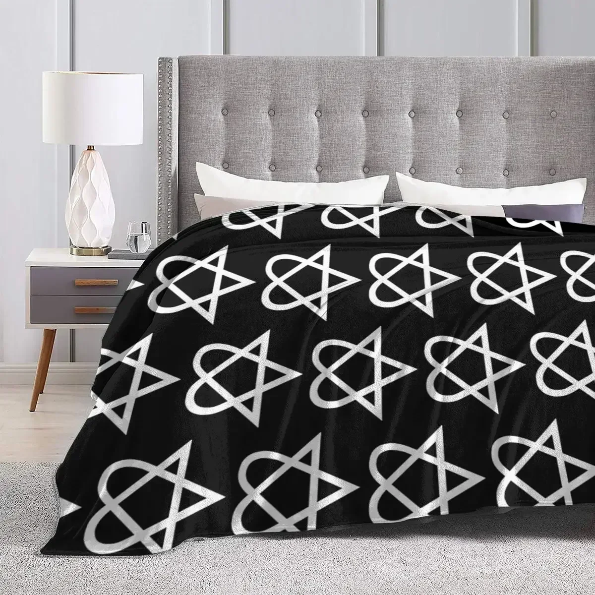 Heartagram - White Blankets Soft Warm Flannel Throw Blanket Bedding for Bed Living room Picnic Travel Home Couch