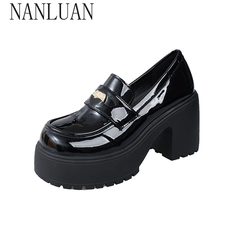 2024 Boutique Super High Heels Loafers Women Patent Leather Chunky Platform Pumps Woman Slip On Black Jk Uniform Shoes Mary Jane