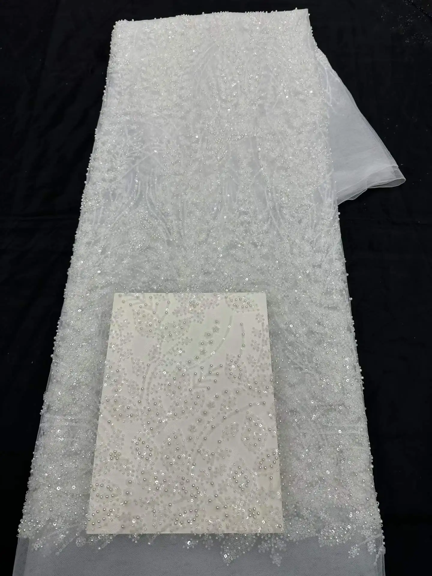sj-lace-2026-elegante-pizzo-africano-nigeriano-alla-moda-con-perline-5-iarde-tessuto-in-pizzo-francese-di-lusso-con-paillettes-per-abiti-da-festa-da-donna