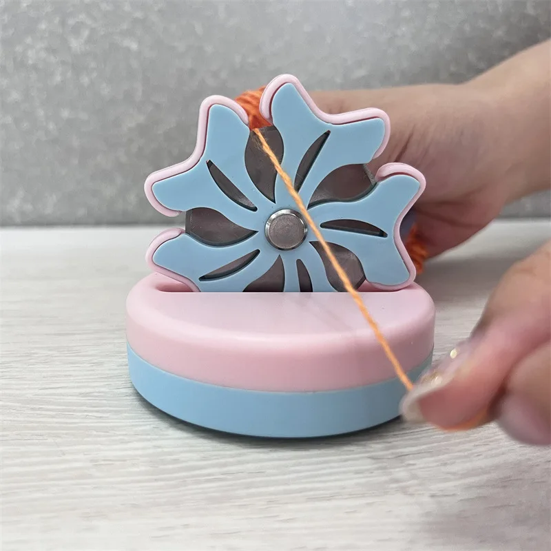 Practical Hand Woven Thread Cutter Thread Cutting Machine Sewing Tool Cross Stitch Tools Portable and Portable Tools Wire Cutter