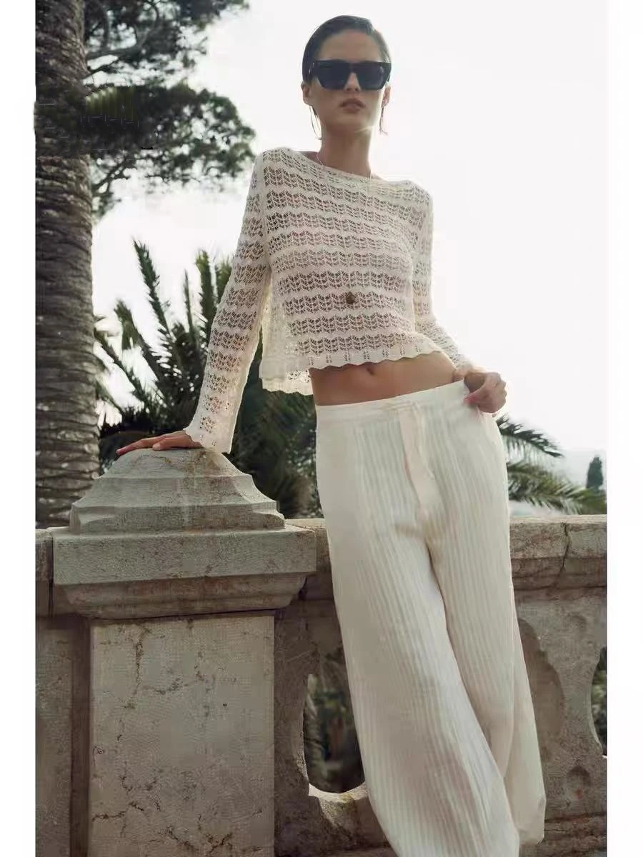 

YY1321 ZA25 Summer New Women's Clothing French Light Mature Style One Neck Hollow Short Long Sleeve Knitted Sweater 677116