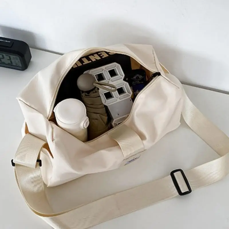 

Stylish and Practical Gym Tote Bag Keep Your Essential Secure and Accessible 20CA