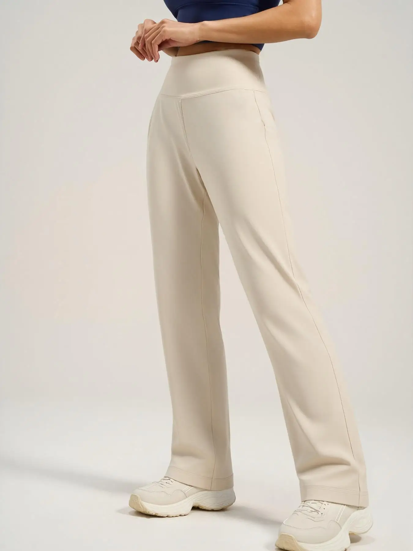 Pantalones de yoga de cintura alta con bolsillos traseros, pierna recta suelta, efecto adelgazante, levantamiento de glúteos, pantalones largos de yoga para mujer