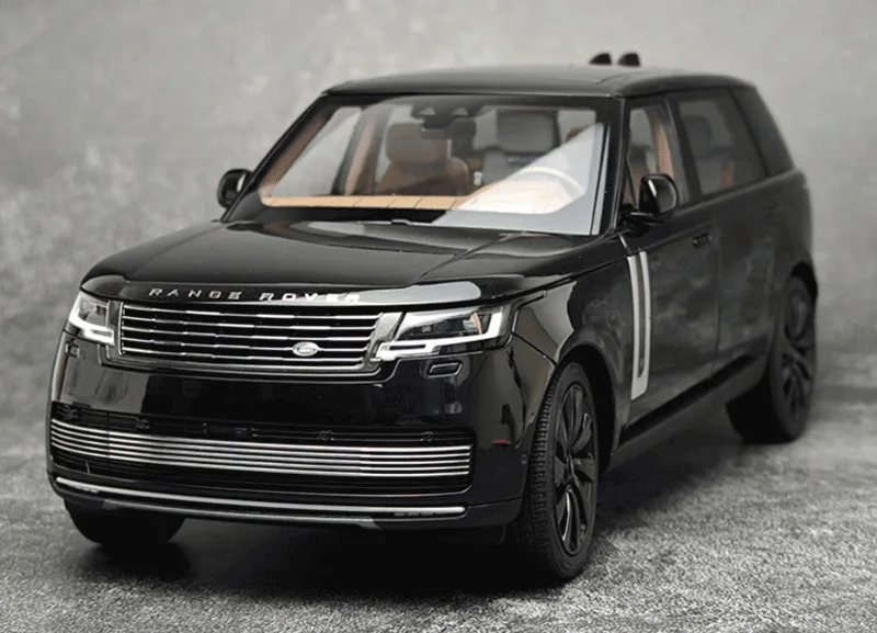 1/18 New Arrival Special Price Diecast Metal 2022 UK Luxury Prestige Long Wheelbase SUV Model Furniture Display Toys Children