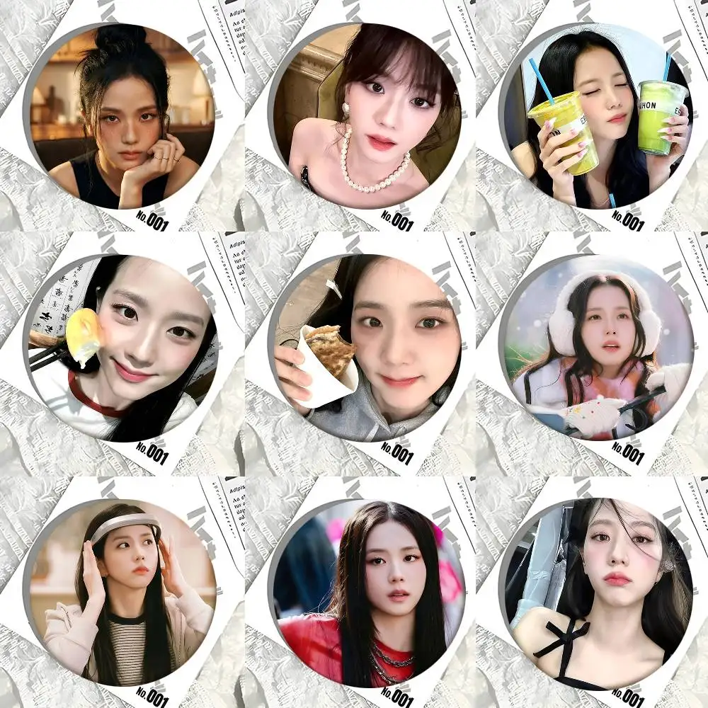 Koreanische Gruppen-Sängerin J-Jisoo Rundes Abzeichen Kreative Brosche Kleidung Rucksack Accessoires Anstecknadel