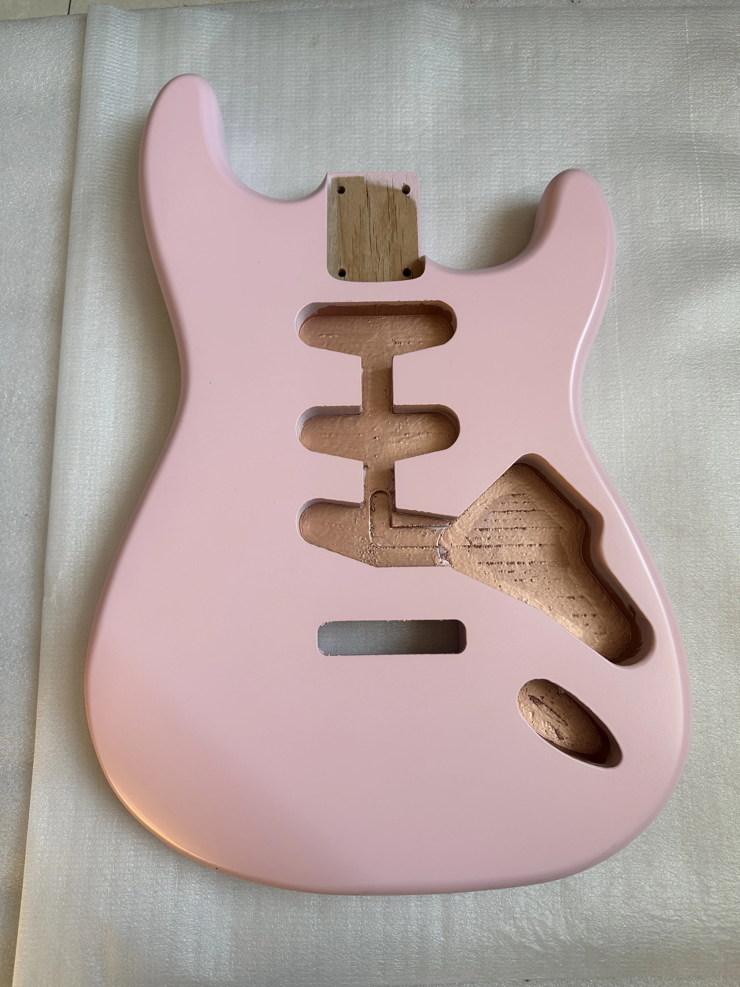 Alder Wood Electric Guitar Body,Nitro Lacquer,Rare Color,Matt Finished Luthier,DIY Replacement,SSS,High Quality,Brand New,Blank