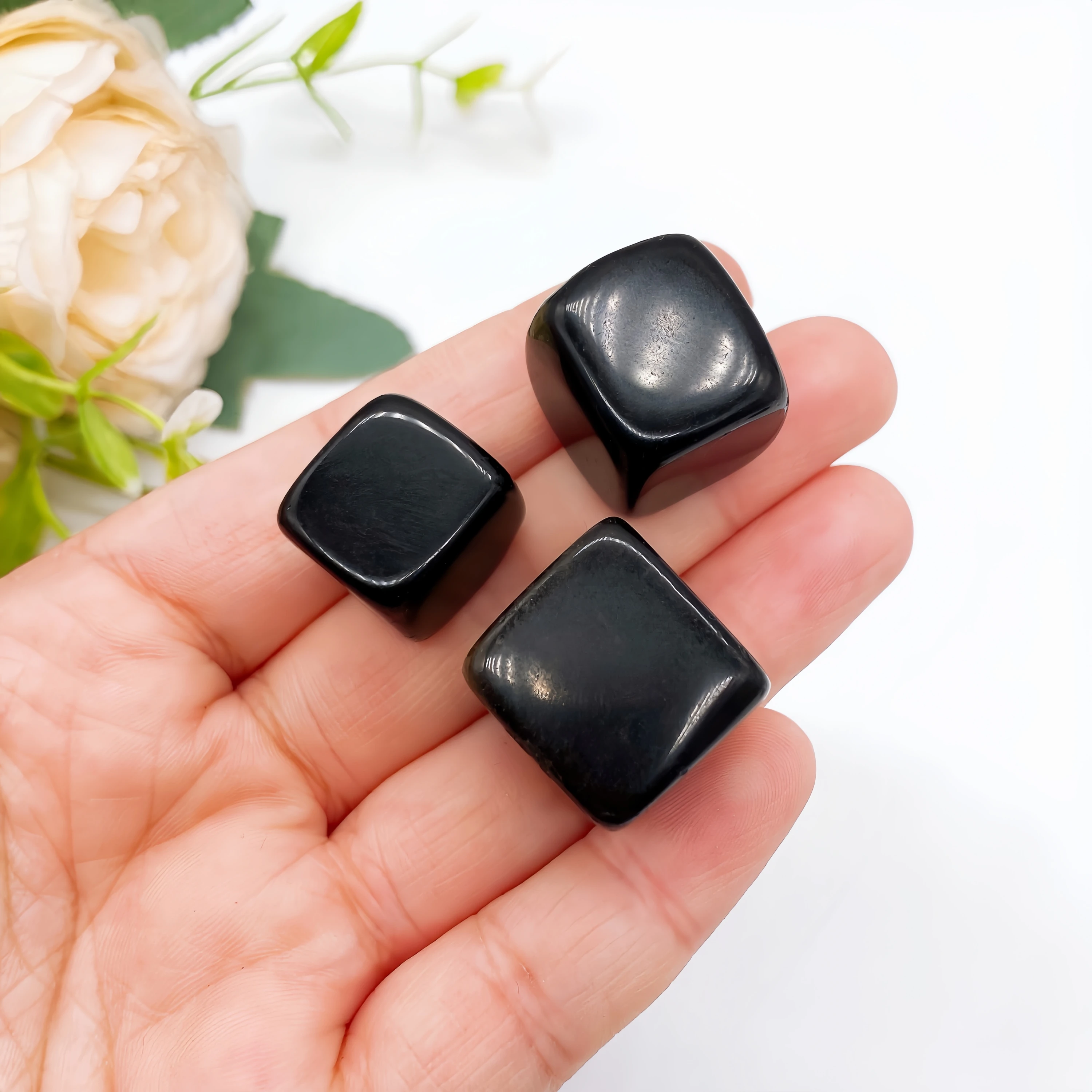 Natural Obsidian Square Palm Cube Tumble Polished Crystal Quartz Stone Healing Energy Aquarium Home Decoration Gift