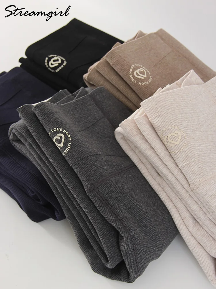 กางเกงเลกกิ้งสตรีสีน้ำตาลเข้ม รุ่น Streamgirl ผ้าฟลีซหนานุ่ม อุ่นสบายสำหรับฤดูหนาว เอวสูง สีกรมท่า กางเกงกำมะหยี่หนาสำหรับผู้หญิง