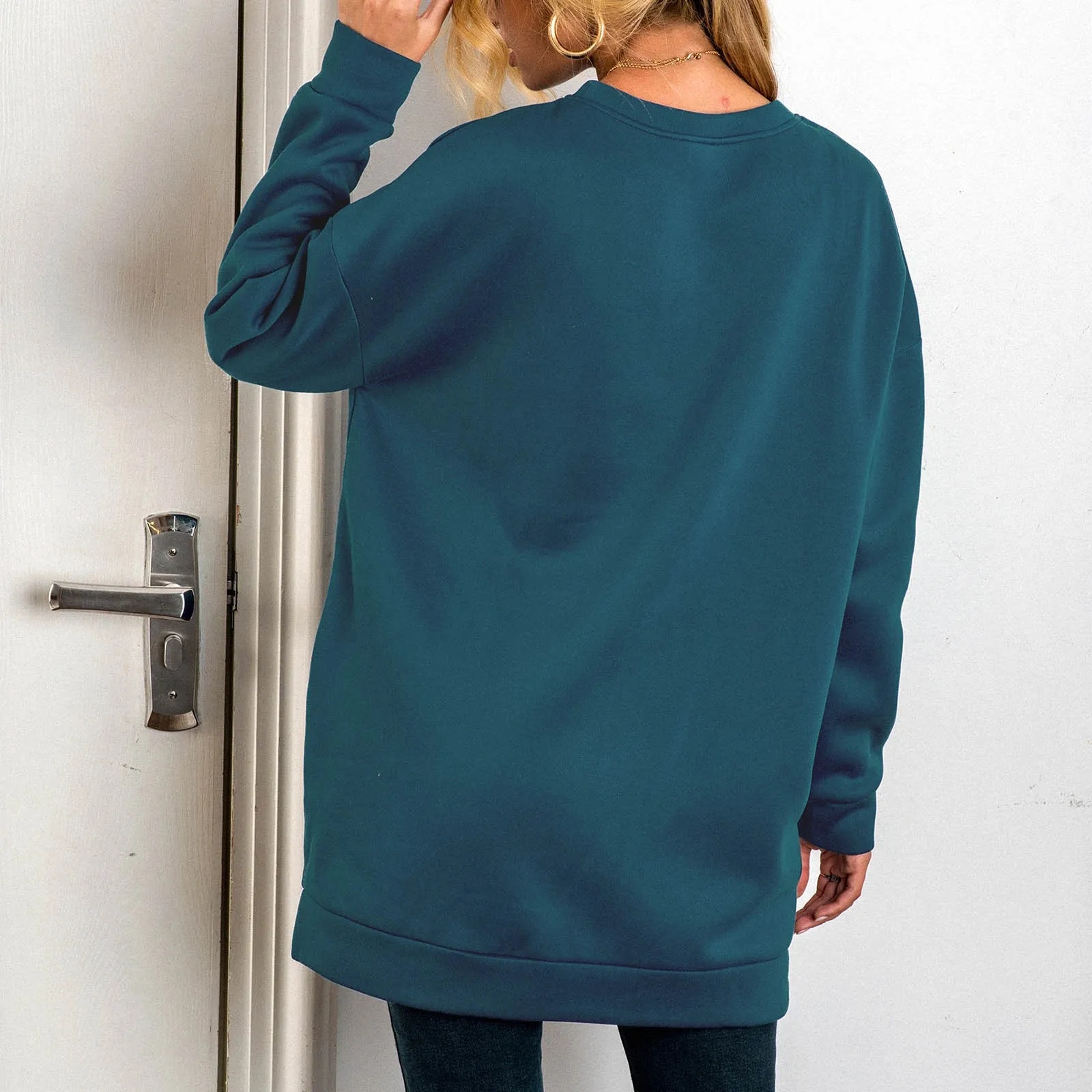 2025 New Women's Mid Length Hoodie Casual Loose Long Sleeved Pullover Solid Color Versatile Top Oversize O Neck Sweatshirts