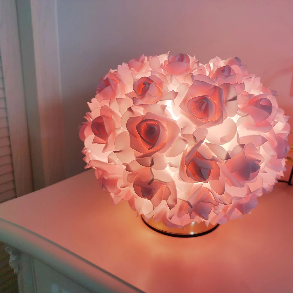 

Rose Bedside Lamp Polypropylene Bedroom Decor Flower Lamp for Women Modern Table Light Valentine Gifts Girly Room Aesthetic Desk