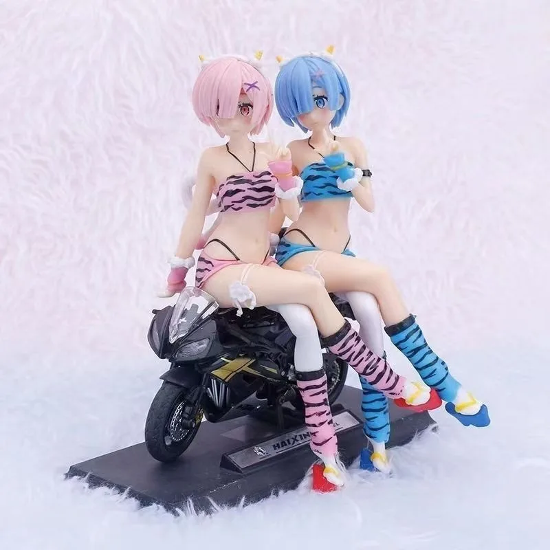

No Box 2 Types Girl Leopard Bikini,PVC Action Figures,Special Gift,Desktop Decorations,Car Interior Decorations