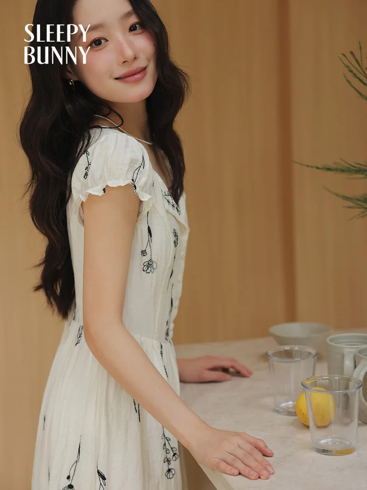 프랑스어 꽃 수 놓은 리넨 드레스 여성 여름 v 넥 짧은 소매 a 라인 맥시 드레스 경량 맞는 허리 드레스 데일리웨어