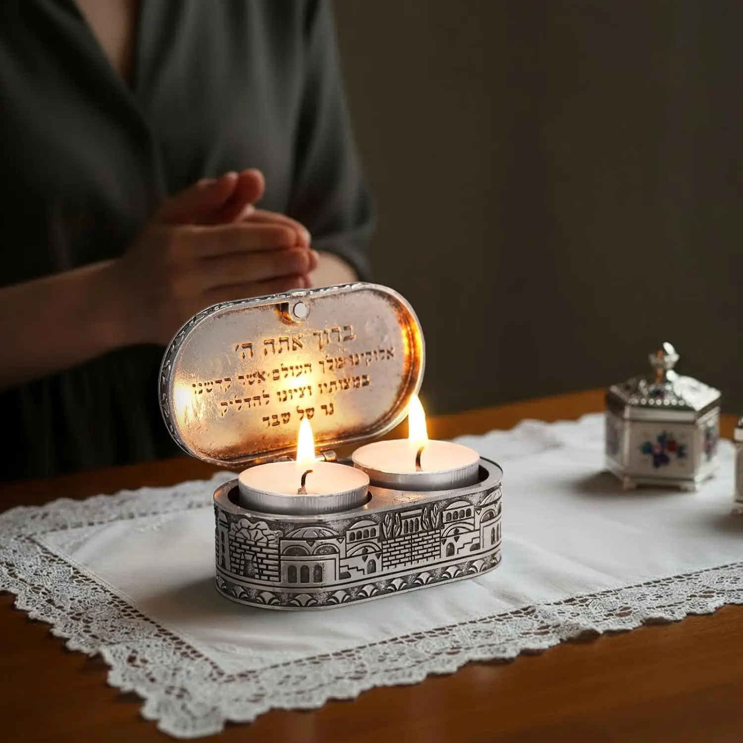 Jewish Shabbat Metal Travel Candle Holders Silver Travel Size Jerusalem Candlesticks Tea Lights Candles Stand for Home Shabbat