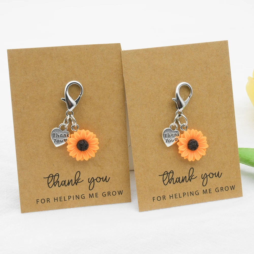 2 قطعة/لطيف عباد الشمس الحب المفاتيح الزهور الإبداعية شكرا لك الحب قلادة حقيبة الظهر قلادة الصيف حزب هدية صغيرة