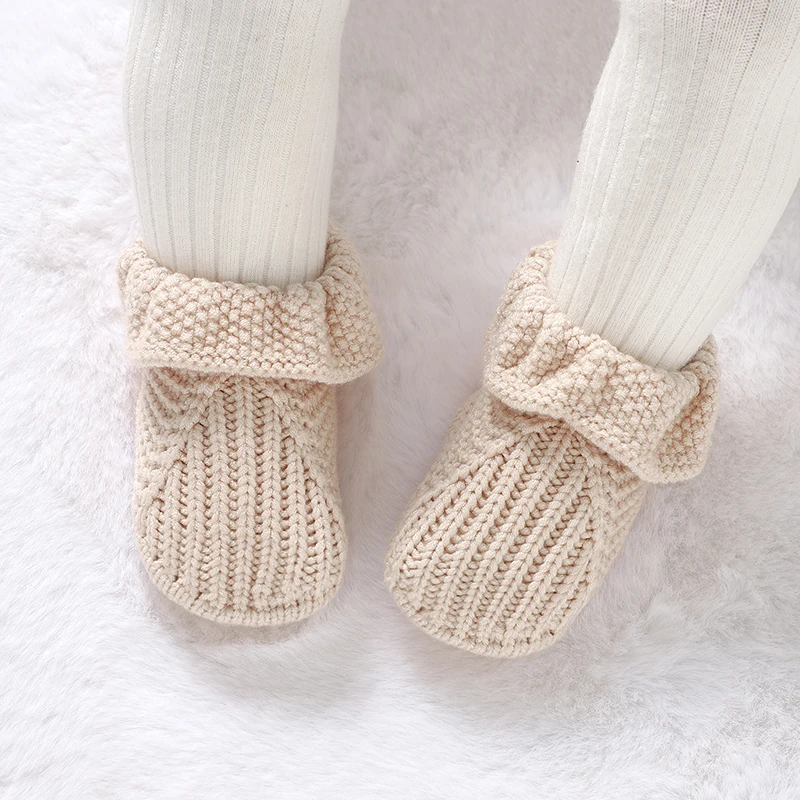 Neugeborenen Baby Schuhe Gestrickte Infant Mädchen Jungen Stiefel Mode Rüschen Slip-on Kleinkind Kind Schuhe 0-18M handgemachte Kleidung Zubehör