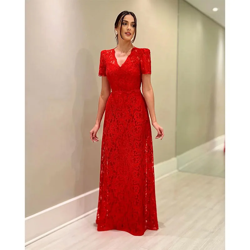 Red Lace Mother Of The Bride Dresses With Short Sleeves V Neckline A Line Wedding Guest Dress Floor Length Evening Gowns