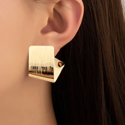 New Fashion Folded Small Earrings Uneven Square Women's Stud Earrings Unique Design Unusual Earrings for Female orecchini