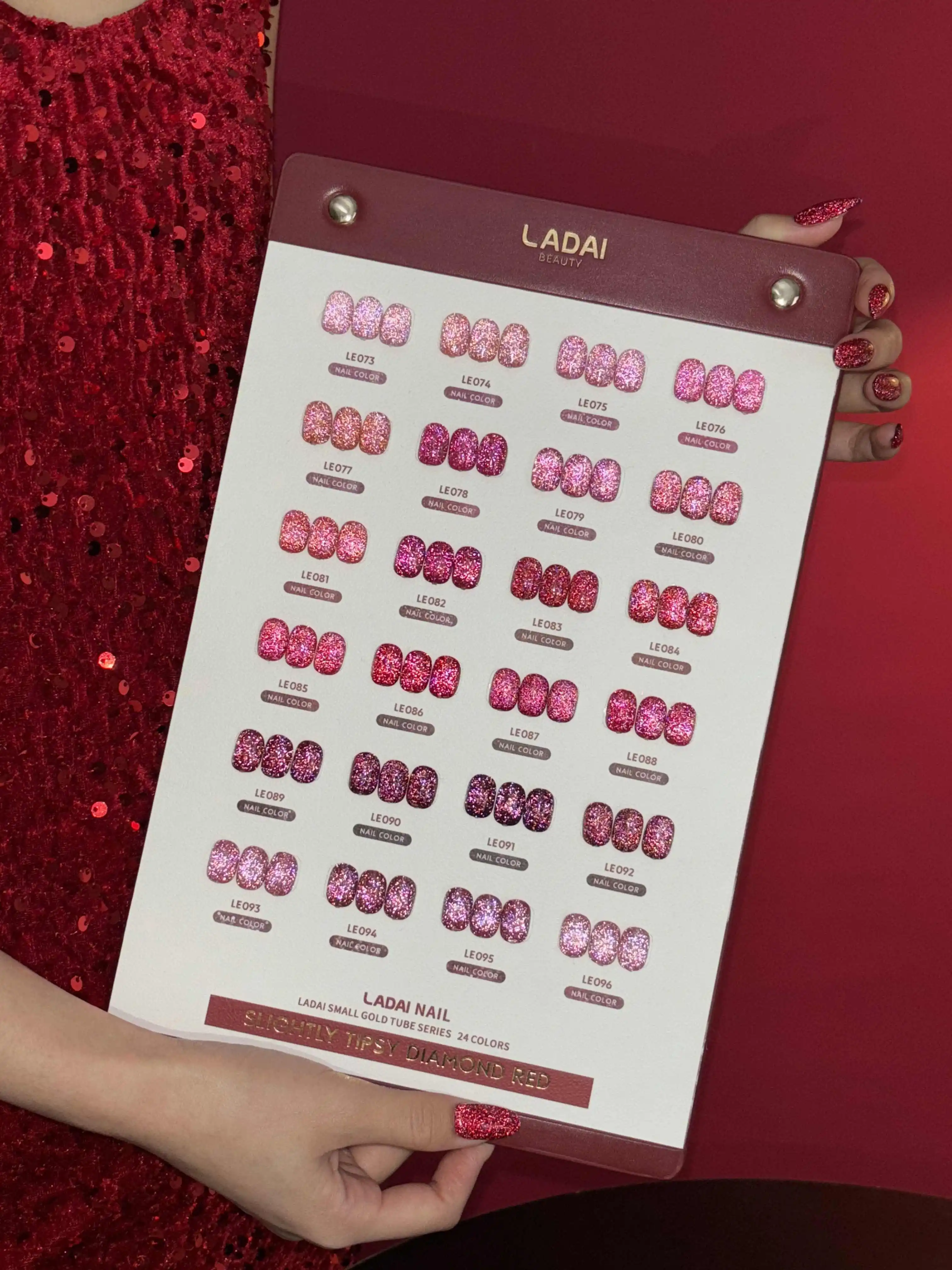 

LADAI High Quality 24 Colors Broken Diamond Color Nail Gel Set 2025 New Hot Sale HEMA-Free TPO-Free Non-toxic UV Gel Wholesale