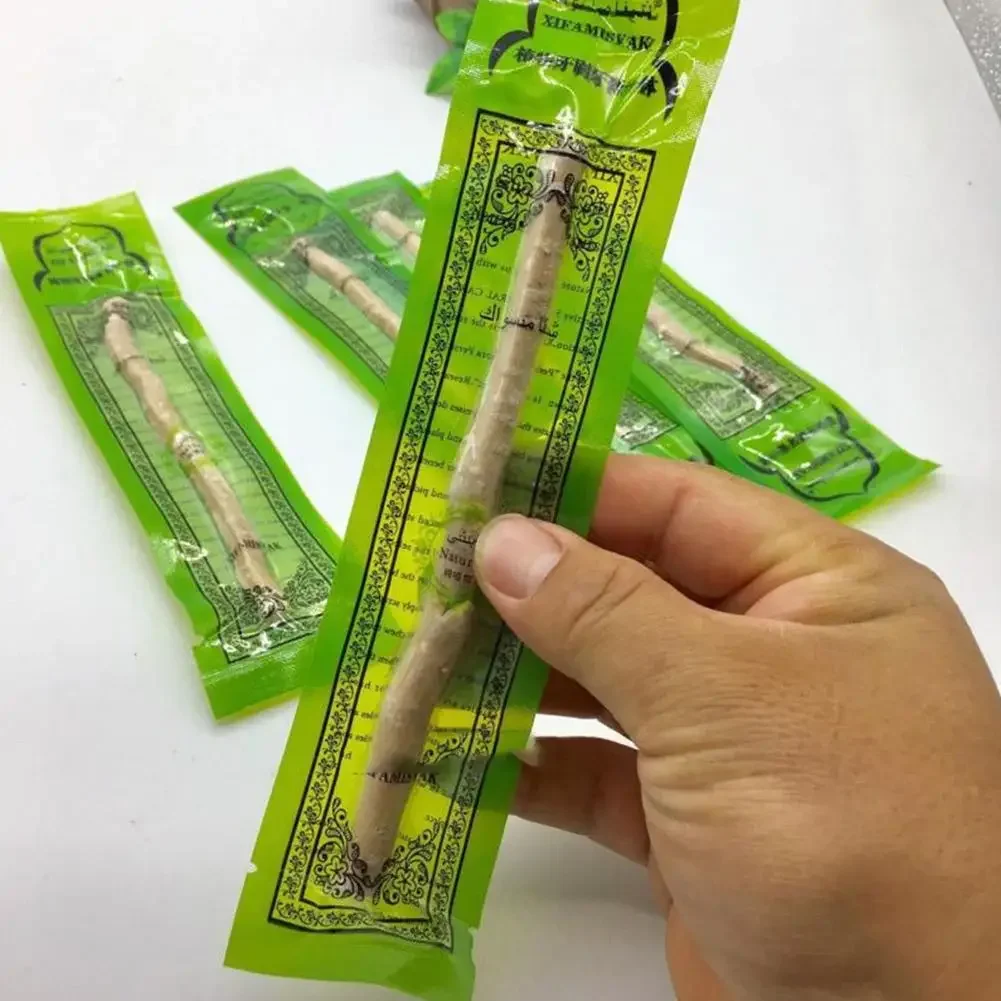 Натуральная зубная щетка Miswak Siwak Misvak Традиционный дуб Miswaak Ручной отбеливатель для зубов Мягкий дорожный Ближневосточный древний закон