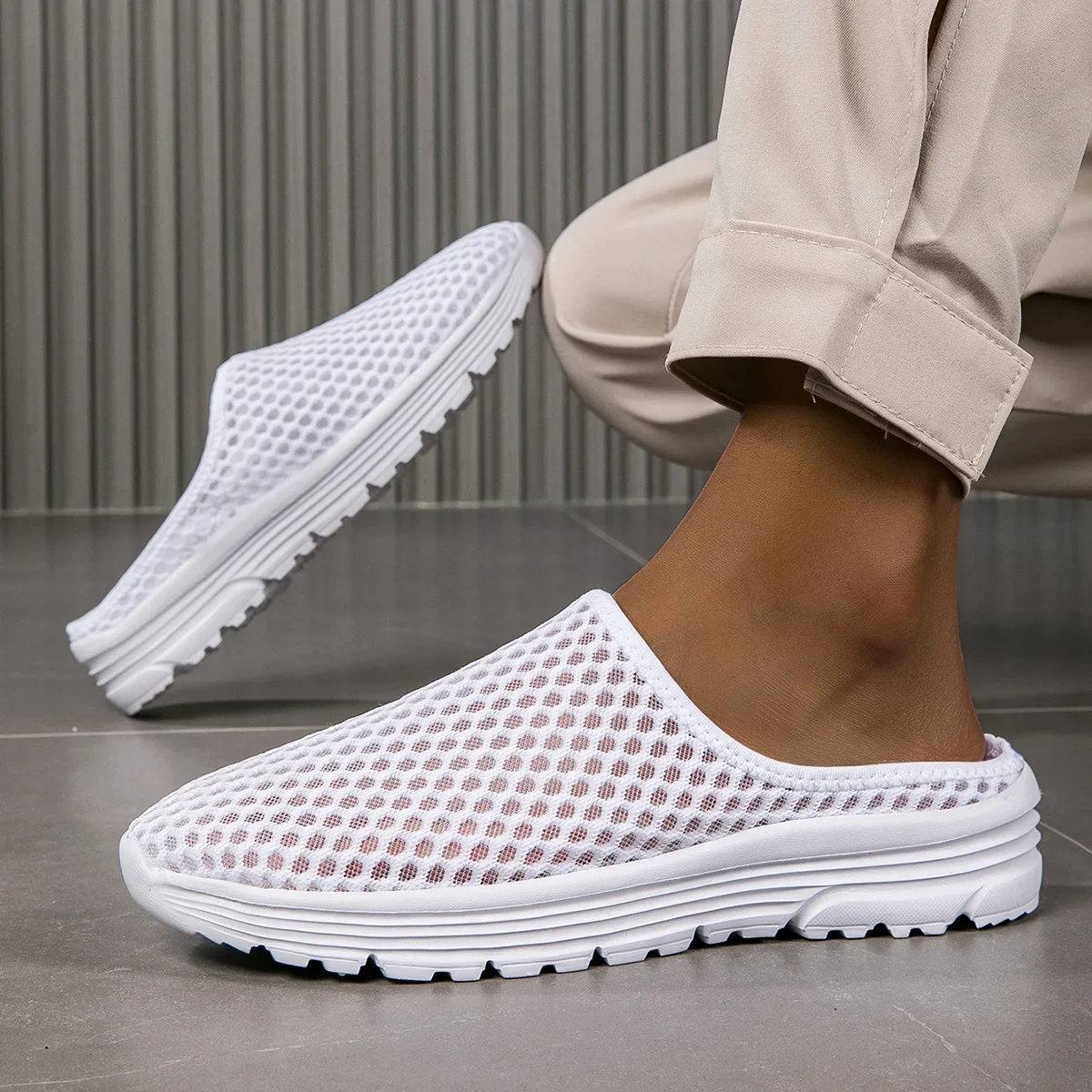 Breathable Mesh Shoes for Men Sneakers Autumn Slip-on Lightweight Women's Jogging Shoes Versatile Men Women Sports Couple Shoes