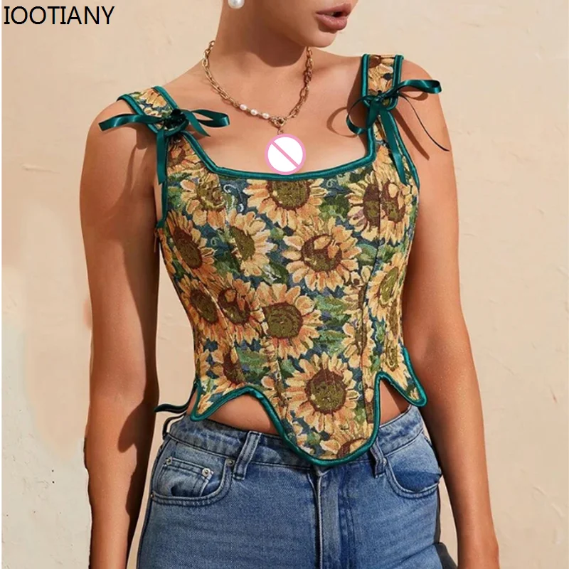 Women's Floral Corset Vintage Short Lace Up Overbust Corset Crop Tops Women Retro Embroidery Straps Aesthetic Bustiers Corsets