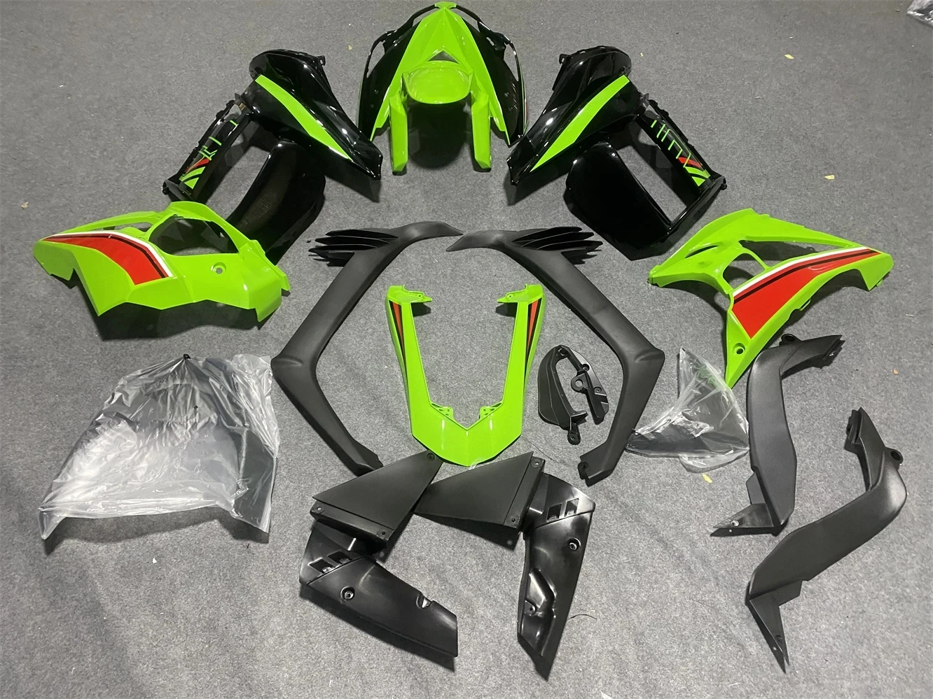 Motorcycle Fairing Kit Suitable for Kawasaki Z1000SX 10-16 Years Z1000S 2010 2011-2014 2015 2016 Fairing Black Pearl Green