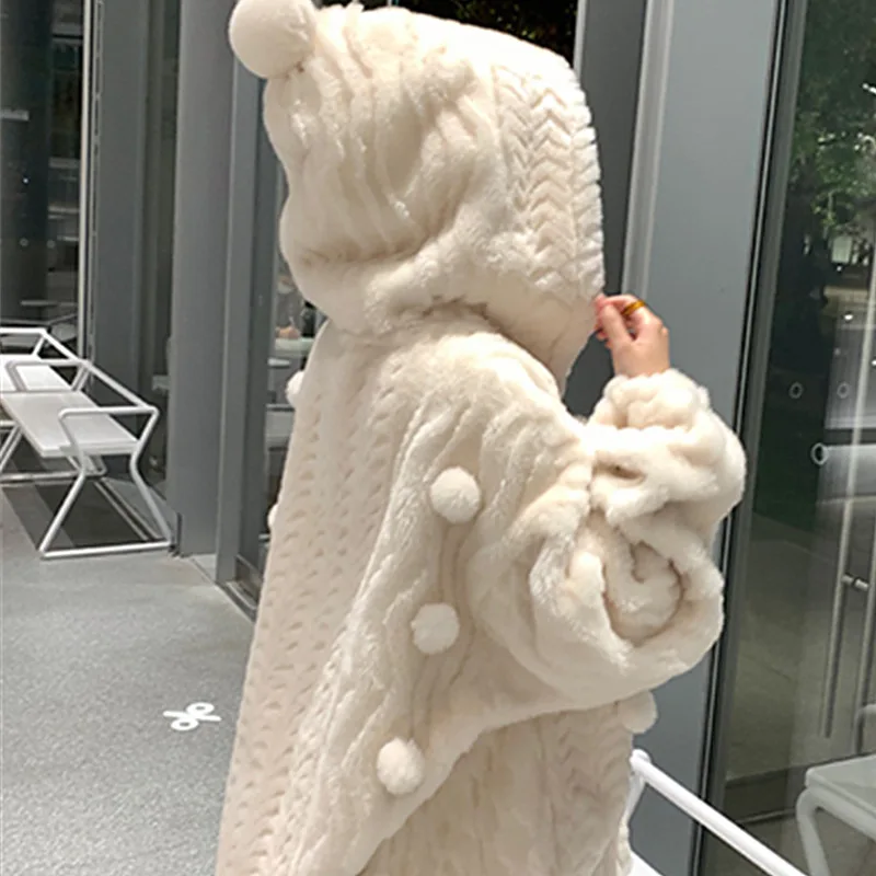 2024 Haining Fur  Autumn and Winter Lamb Wool Coat Women's Hooded Sheep Cut Fleece Fur One Piece Women's Youth Style