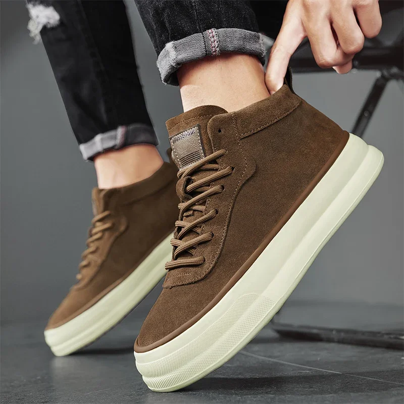 Scarpe da ginnastica da skateboard da uomo antiscivolo Sport e tempo libero Scarpe casual morbide e comode All-match Resistenti all'usura All-match Novità