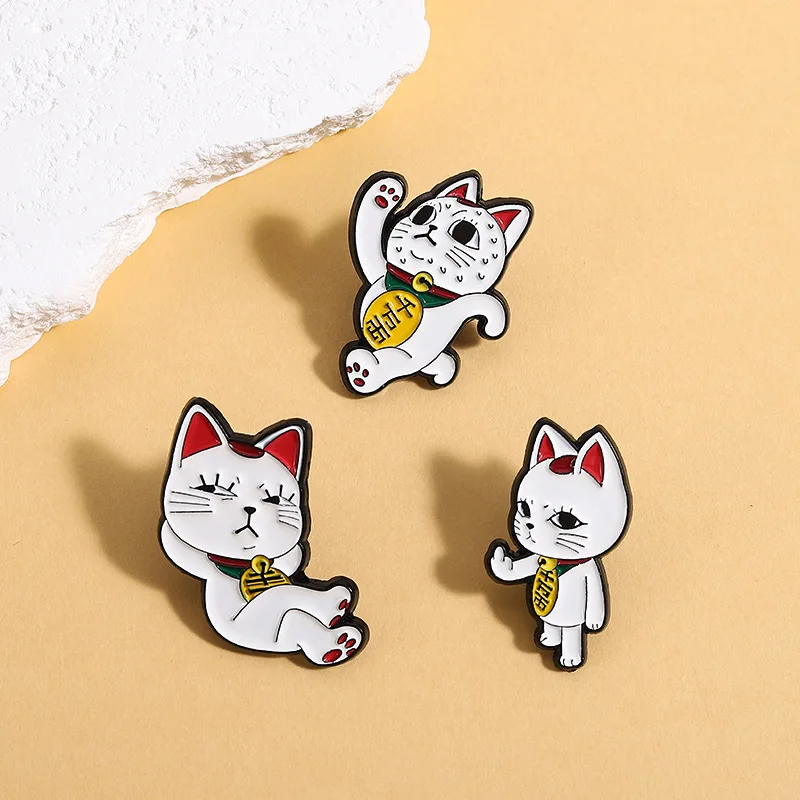 لطيف محظوظ القطط دبابيس بروش أنيمي الثروة تسجيل القط تصميم سبائك معدنية دبابيس سترات مزخرفة بالمينا الصدار مجوهرات هدية للأصدقاء الدعائم #4