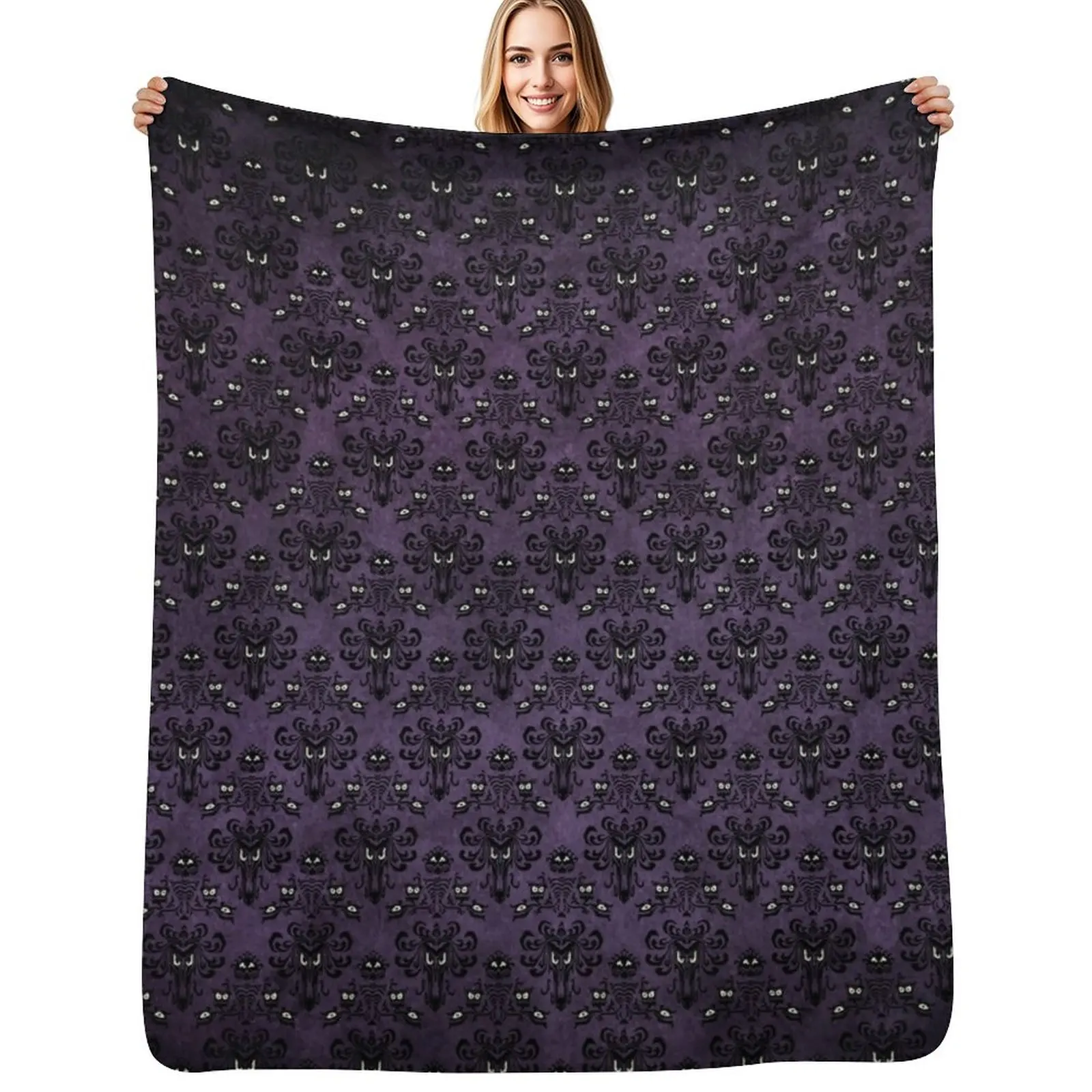 Haunted Mansion Wallpaper Throw Blanket Outdoor Soft Blanket for Picnic Beach Camping