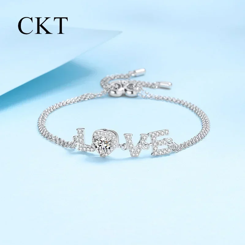 

18K White Gold Classic Platinum PT950 White Gold Bracelets Diamond Gift 0.5CT Heart Luxury Moissanite LOVE Bracelet for Women