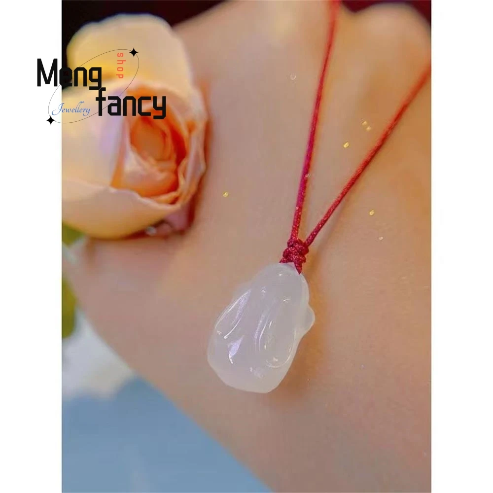 Natural Ice-grade Agate Chalcedony Three-dimensional Bunny Exquisite Elegant Simple High-grade Pendant Luxury Fashion Jewelry